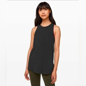 Lululemon All Tied Up Tank Black No Size TAGS Size Small?? 4 Or 6??